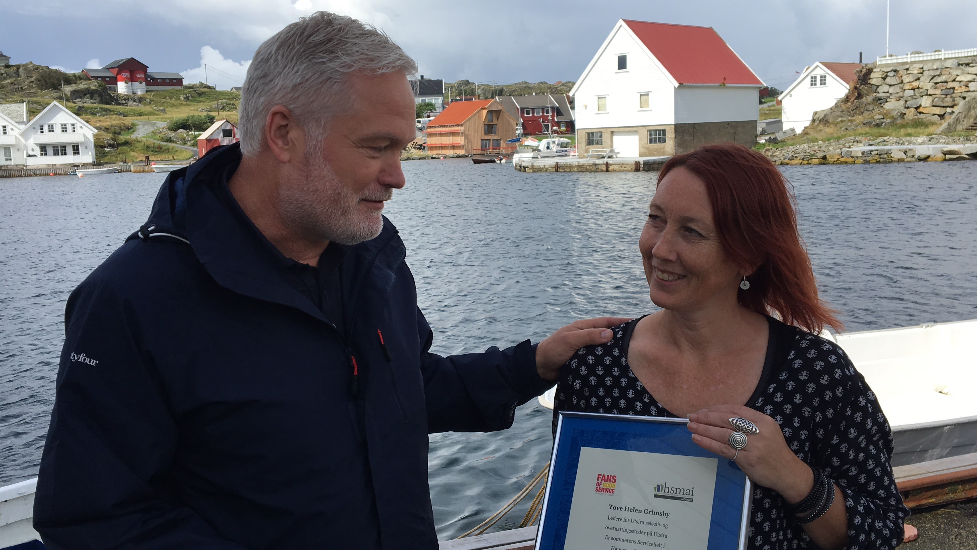 Reiselivsdirektør Vigleik Dueland i Destinasjon Haugesund og Haugalandet sammen med Tove Helen Grimsby fra Utsira